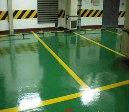 引发环氧地坪漆表面失光不光亮的原因 引发环氧地坪漆表面失光不光亮的原因